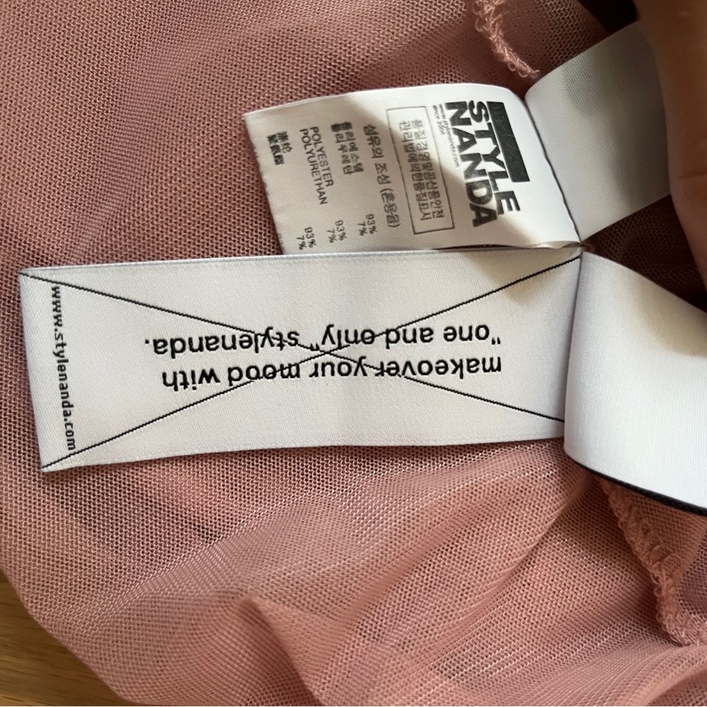 Stylenanda Colorblock Sheer Mesh Top - OS - Picture 4 of 5